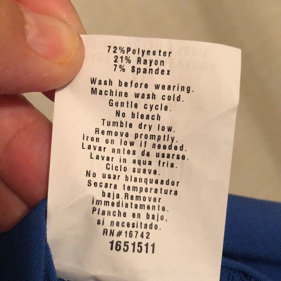 Jockey XL Classic Fit Collection 4 Pocket Solid Royal Blue Scrub Top - Picture 13 of 14